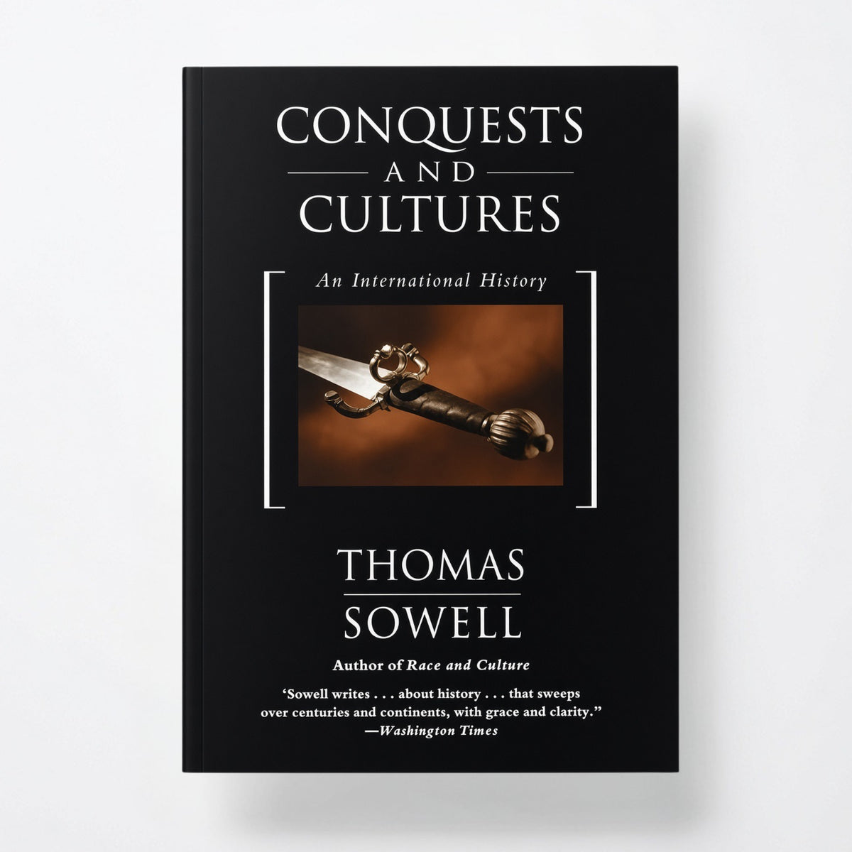 Conquests and Cultures: An International History - Paperback
